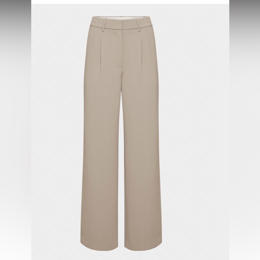 The Effortless Pant in Taupe